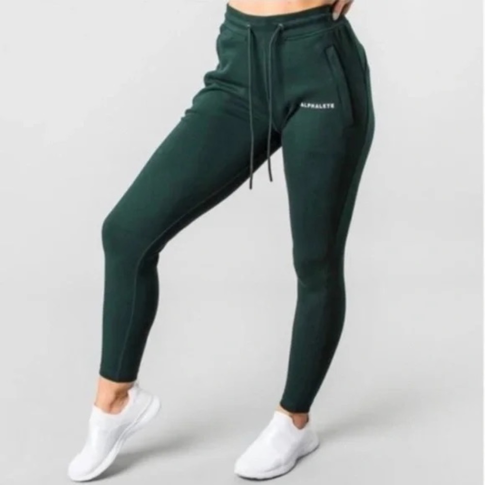 Alphalete Joggers